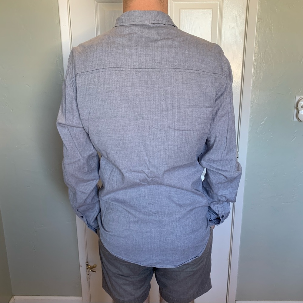 3/$20 KR3W men’s button up shirt, light blue, small - Picture 4 of 8
